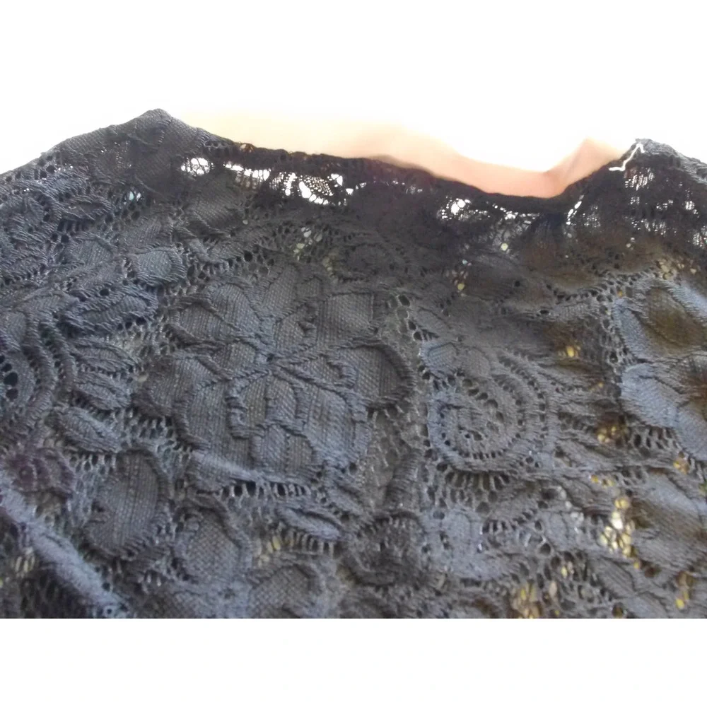 ChicMe Black Floral Cropped  Blackpink Lace CorsetCrop Top Womens  Trim M Zip Up